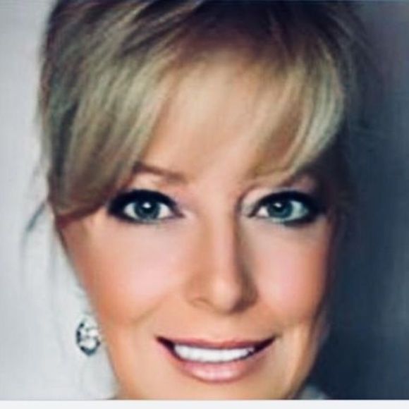 Meet your Posher, Sherry - Picture 1 of 1